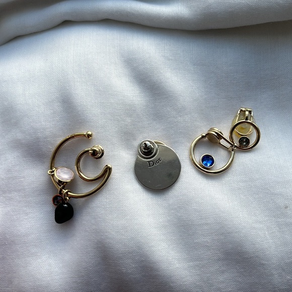 Christian Dior stud earring set - Picture 2 of 2